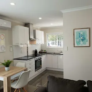 https://rose-apartments-unit-5-central-rotorua-accommodation-spa.rotoruahotelsnz.com